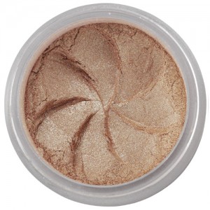 Shimmer Deep, Rich Gold in a natural loose mineral powder formulation. 