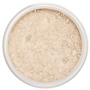 Lily Lolo Mineral Foundation - Blondie -Best Seller. Light, neutral with balanced undertones. 