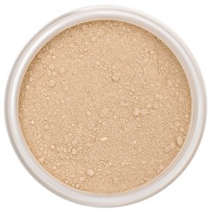 Lily Lolo Mineral Foundation – In The Buff - Light-medium, neutral with balanced undertones.