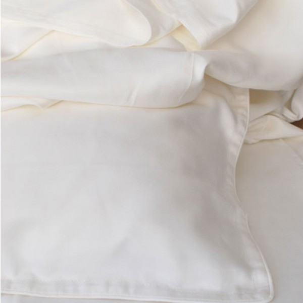 Bamboo fabric is cool to the touch and perfect for people who get too hot in bed or are prone to hot flushes.