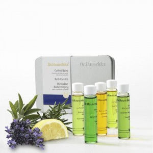 Dr Hauschka Daily Bath Kit 