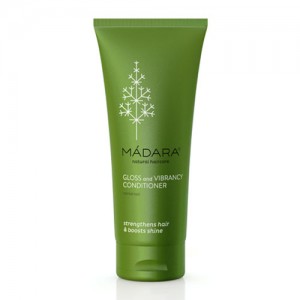 Madara Gloss & Vibrancy Organic Conditioner leaves hair shiny and strengthened